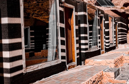 Wadi Rum RV Rental | wadi rum guide