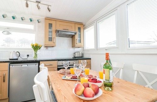 Dartmouth Cottage | WAGTAILS, pet friendly, with a garden in Dartmouth