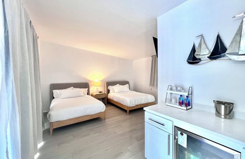 Wainscott Woods Hotel | Wainscott Woods Retreat