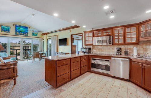Wailua Condo | Waipouli Beach Resort C402 Top Floor 2 Bedroom Ocean & Pool View Suite with AC!