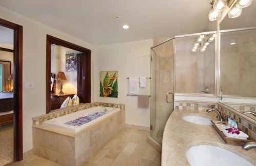 Wailua Apartment | Waipouli Beach Resort Exceptional Condo Pool View Condo