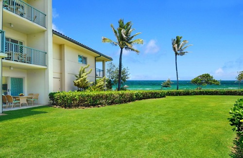 Wailua Condo | Waipouli Beach Resort Exquisite Ocean Front Condo in Oceanfront "H" Building