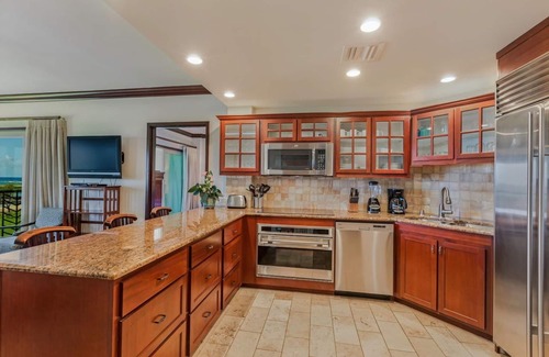 Wailua Condo | Waipouli Beach Resort Gorgeous Luxury Oceanfront!