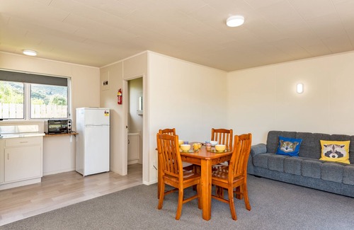 Paihia Cabin | Waitangi Beach Units
