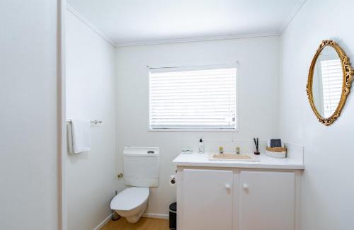 Lake Hawea House | Waitoa Holiday House, Lake Hawea