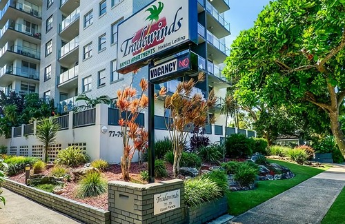 Coffs Harbour Apartment | Wake up each morning to fresh ocean breezes, then take a short walk across the street to Park Beach