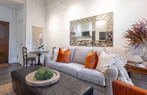 Downtown Condo | Wake up in luxury w/this cozy studio!