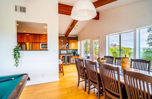 Lakewind Estates House | Wake up to Lakeview Bliss:Sunrise & Serenity Await