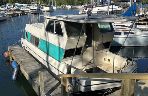 Ithaca Boat Rental | Wakey, Wakey on the Lakey! Enjoy sunrises and sunsets on Cayuga Lake!