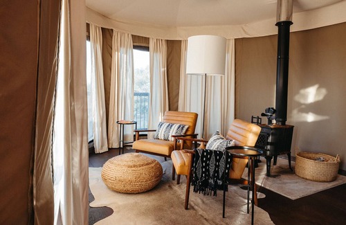 Johnson City Other | Walden Retreats
