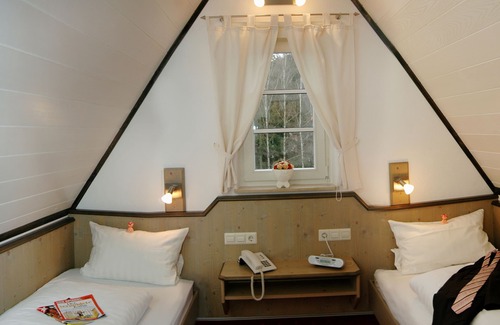 Karthauserhofgelande Hotel | Waldhotel Forsthaus Remstecken