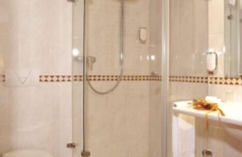 Schloß Neuhaus Hotel | Waldhotel Nachtigall