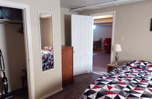 Norfolk Apartment | Walk in basement apartment - near downtown Norfolk