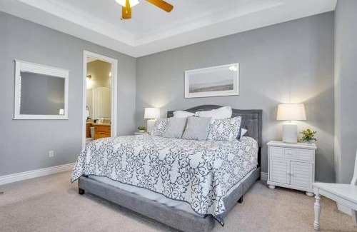 Indian Point Apartment | WALK IN Two bed Lakeview at Indian Point