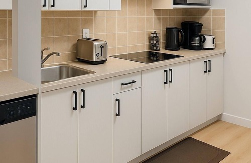 Airdrie Apartment | Walk-Out Comfort