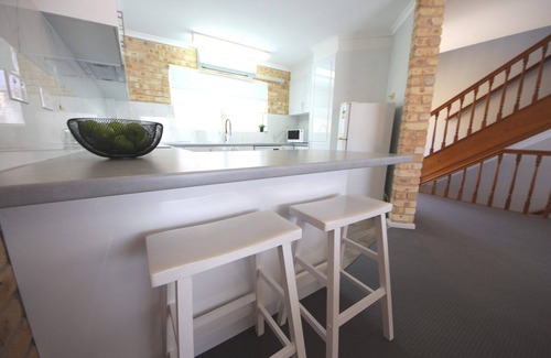 South West Rocks Apartment | Walk out your door and you are at the beach, take the kids fishing in the.