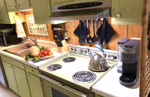 Inlet Beach House | Walk to Beach & Dining, Children 12+ OK, Dog OK, Vintage Vibe, Modern Amenities