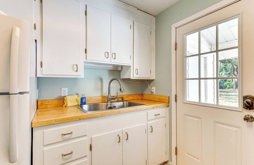 Fort Walton Beach House | Walk to Beach: Fort Walton Coastal Retreat