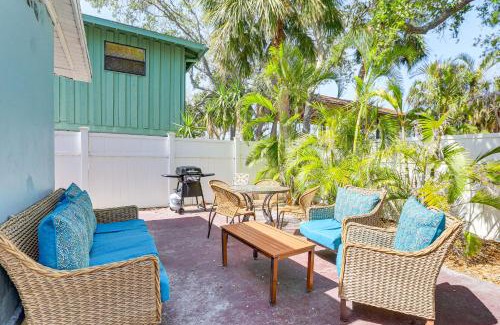 Indian Rocks Beach Apartment | Walk to Beaches and Gulf Indian Rocks Beach Duplex!