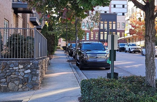 Roswell Apartment | Walk to Canton Street! One Bedroom w Pool, Wifi, TVs and balcony!