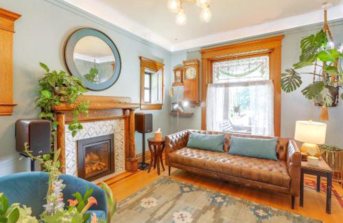 City Park House | Walk to Denver Zoo City Park Getaway with Garden