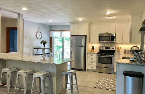 Gloucester House | Walk to Good Harbor Beach. 3BR home, NEW Kitchen