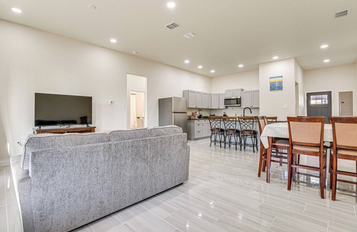 Seguin House | Walk to Guadalupe River: Seguin Home w/Fire Pit
