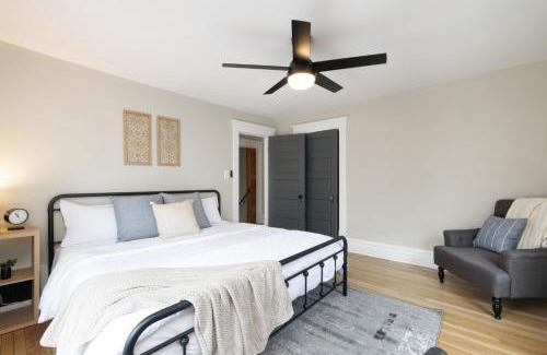 Highland Square House | Walk to Highland Square, Sleeps 8