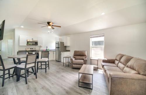 Grove House | Walk to Lake Cozy Grove Cabin with Fire Pit