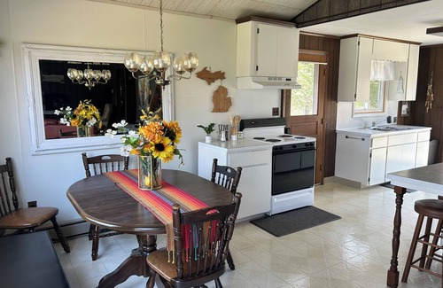 Port Hope Cabin | Walk to Lake Huron, short drive to Port Austin, Harbor Beach, and Caseville