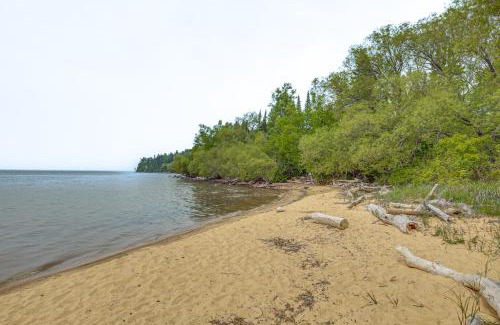 Cornucopia House | Walk to Lake Superior and Beach Modern Retreat