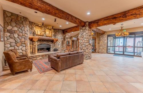 Crested Butte House | Walk To Mountain Base Studio For 4 & Pool