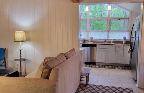Wellfleet Cottage | Walk to Ocean Beach, Nat'l Seashore, WiFi, Bike Rail Trail