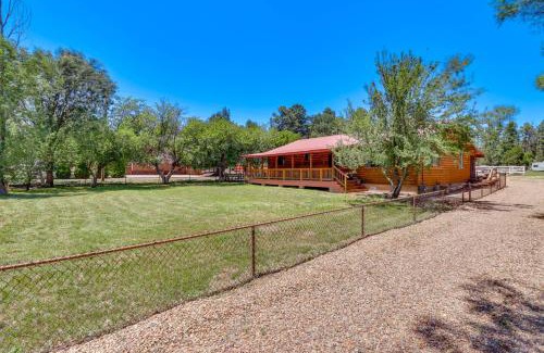 Pinetop-Lakeside House | Walk to Rainbow Lake Cabin with Game Room and Yard