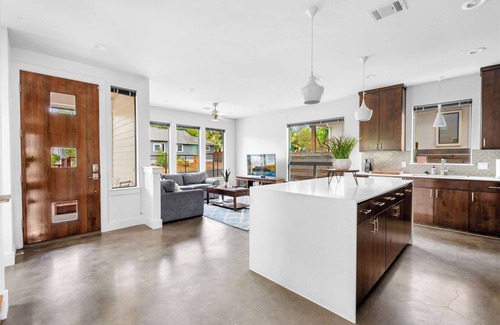 Central East Austin House | Walk to Restaurants & Entertainment on East Side