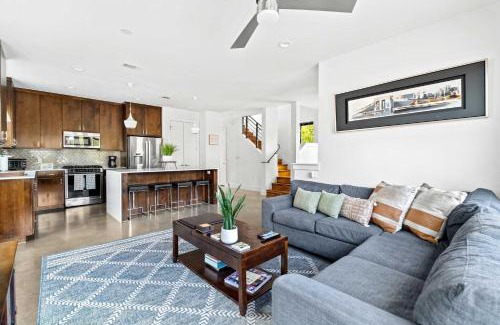 Central East Austin House | Walk to Restaurants & Entertainment on East Side