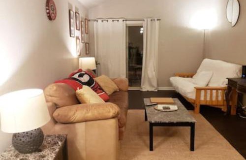 Athens Apartment | Walk to Sanford Stadium DT view Dawg Friendly
