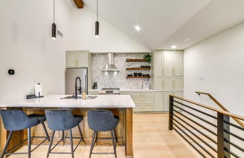 Galveston Apartment | Walk to Shops and Restaurants Chic Galveston Studio