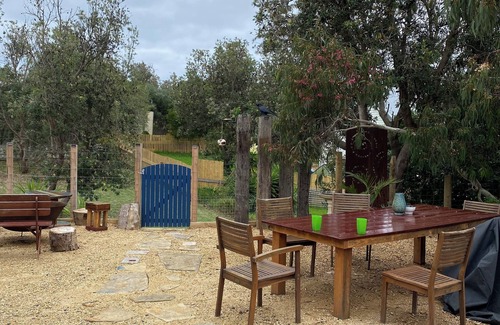 Venus Bay House | Walk to Shops/Beach, Linen supplied, Pet Friendlyn*5 Nights+ Special Pricing*