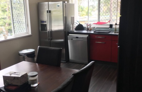 Sanctuary Point House | Walk to St Georges basin and 5 min drive to Jervis Bay Beaches, Family Oasis