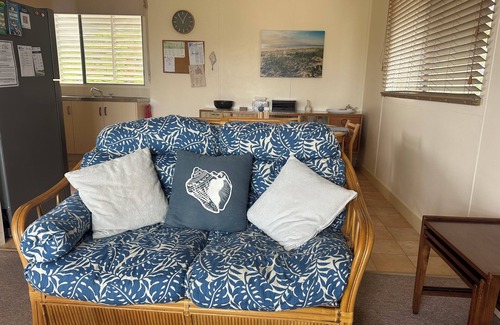 Woodgate House | Walk to the beach-3BR House-Aircon-Pool table-WiFi-Pet friendly-EV Charger