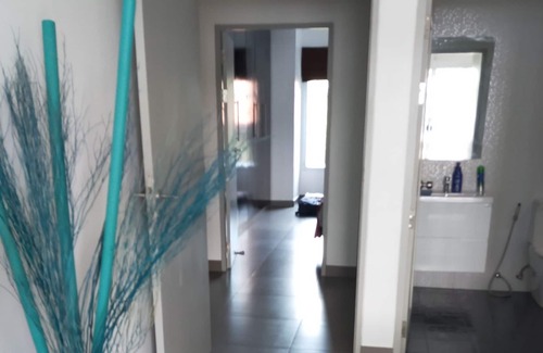 Bophut Hills House | walk to the beach and the iconic Fisherman's Village