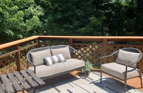 Baiting Hollow Cottage | Walk to the beach from this 4-bedroom cottage in the North Fork