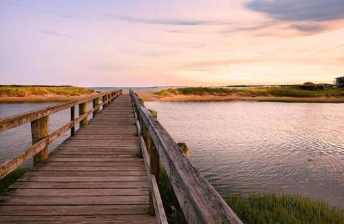West Yarmouth House | Walk to the Beach - Modern Home with FirePit and Bikes