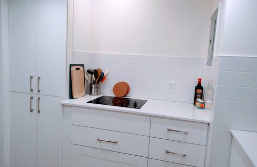 Edmonton House | Walk to U of A, Trains, Trails, Cafes, Pubs!
