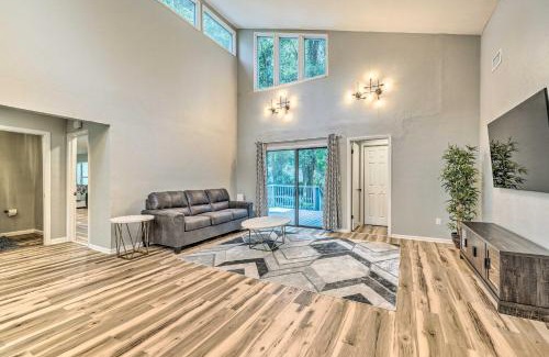 Gainesville House | Walk to UF Remodeled Family Home with Patio!