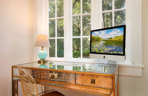 Gainesville House | Walk to UF Stadium! Fabulous Chic Historic Home