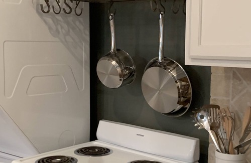 Denton Apartment | Walk to UNT or short drive to 3 hospitals for medical staff