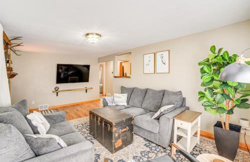 Suring House | Walk to Water Lake House in Suring!