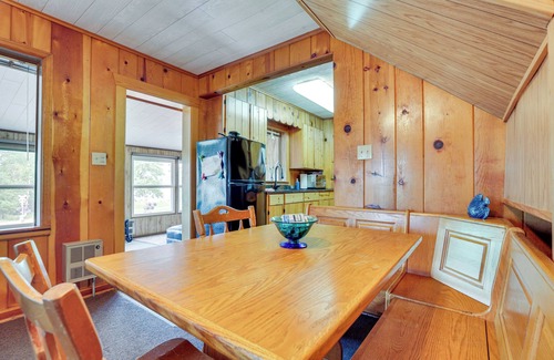 Bagley Cabin | Walk to Wyalusing Beach: Cabin w/River View!